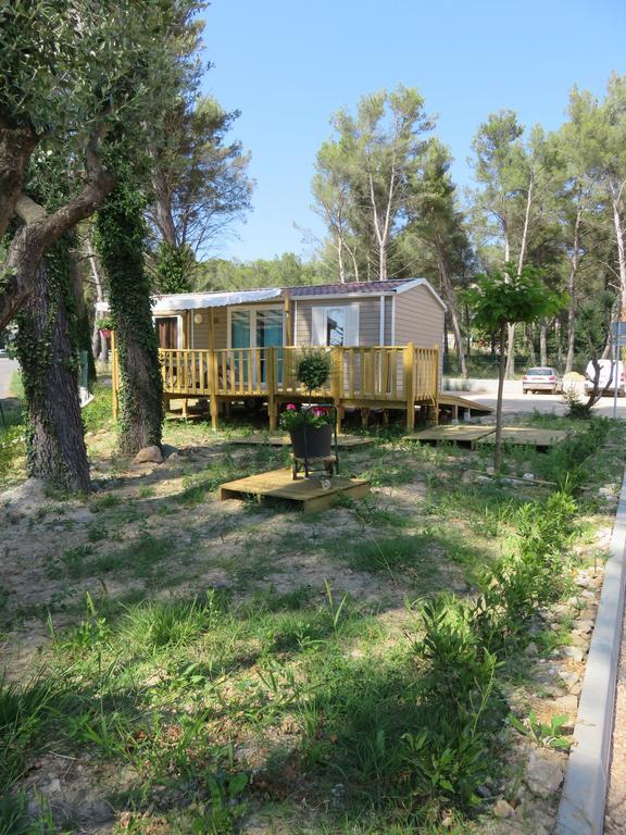Camping Aux Portes De Cassis 로크포르라베둘 외부 사진